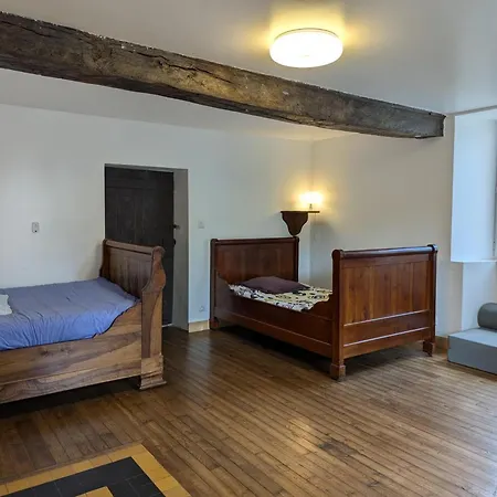 Maison Familiale Avec Piscine Privee Et Grand Jardin - Fr-1-653-266 Holiday home Magnac-Lavalette-Villars